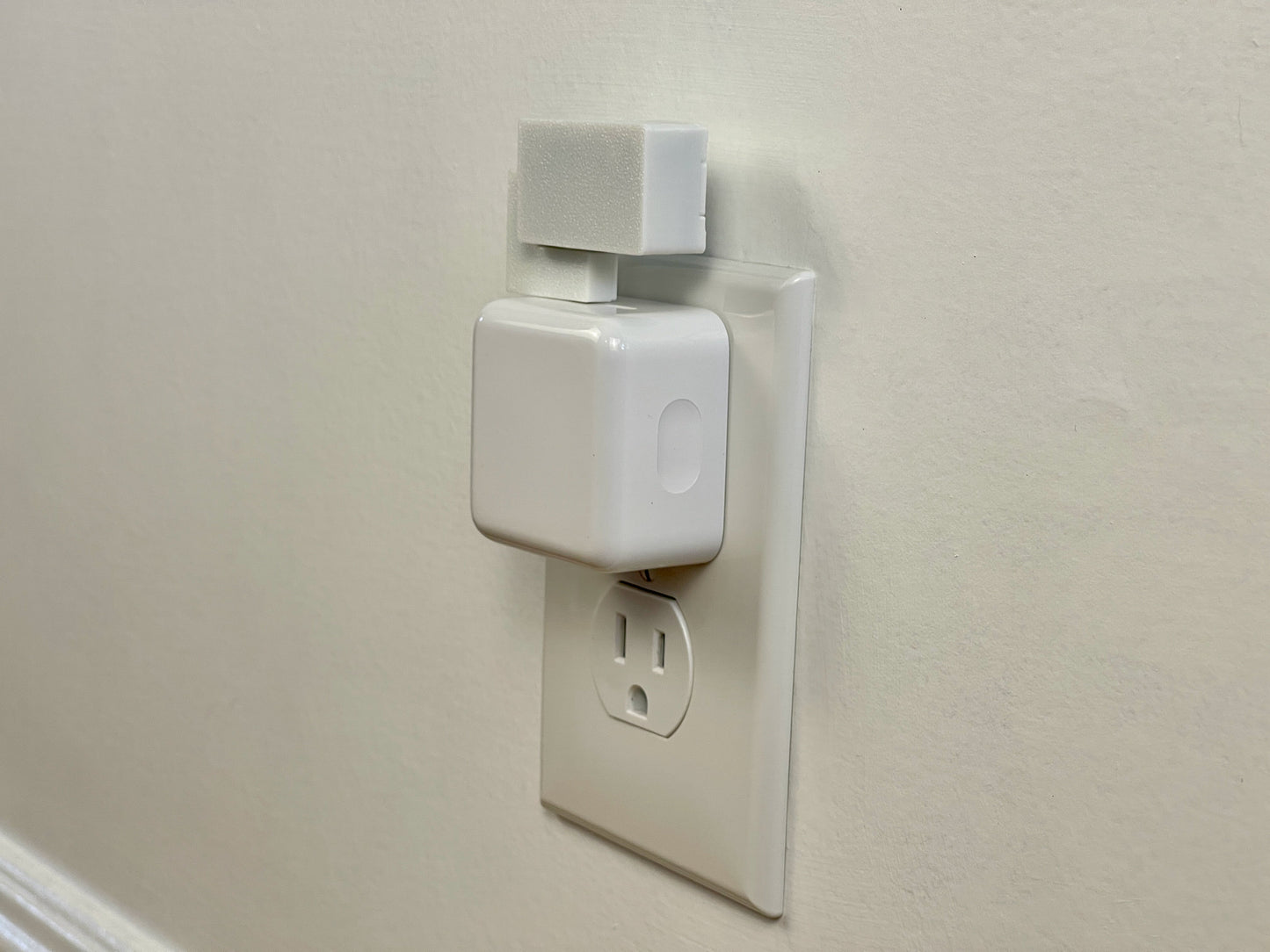 Apollo Automation MSR-2 Outlet Mount